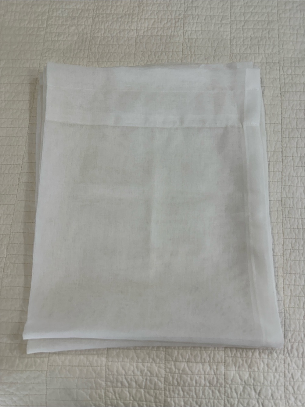 Set of 2 Sheer White Curtain Panel Lightweight Semi-Sheer Window New - Picture 6 of 6
